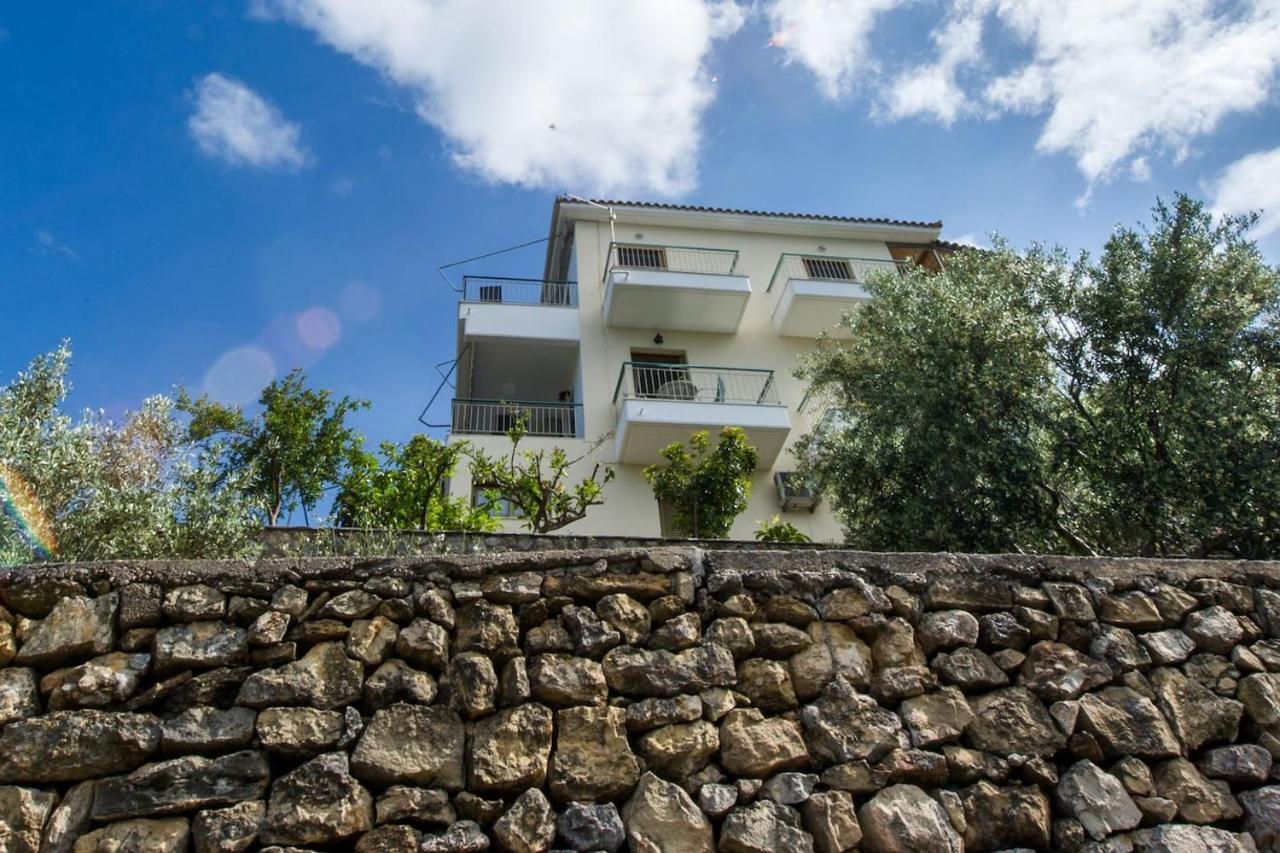 Breathtaking Sea View, Close To The Beach Kalamata Exteriér fotografie